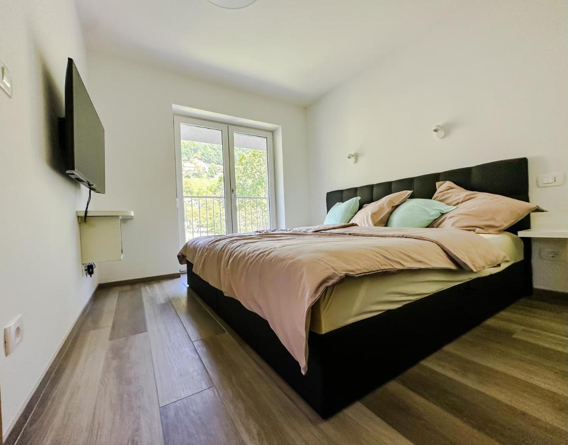 Apartmaji Silva Slap ob Idrijci Ngoại thất bức ảnh